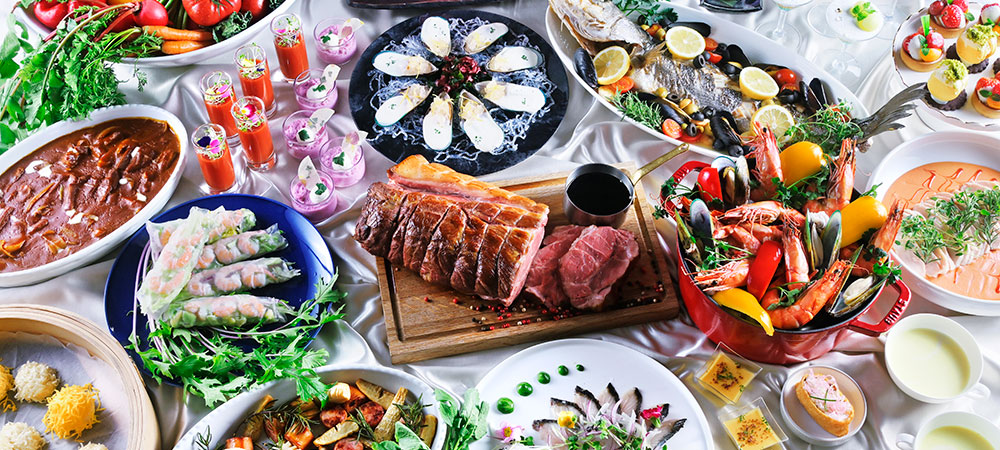 初夏の陽光に輝くいろどり料理ランチ＆ディナービュッフェでたのしむ美味しいひと皿