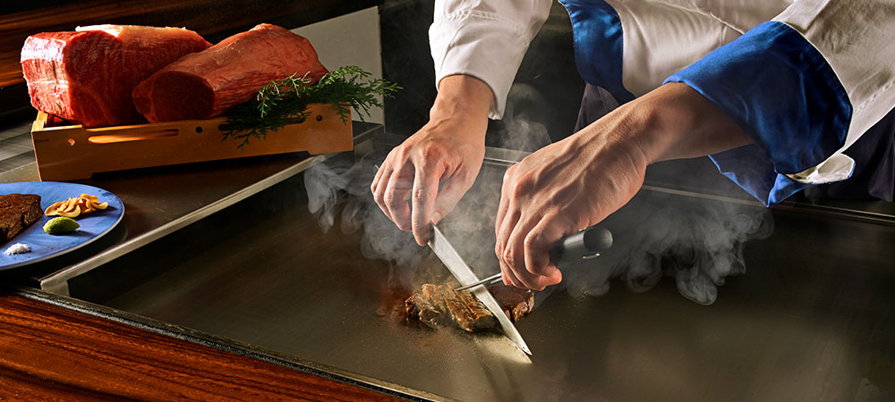 初夏の味覚を鉄板で楽しむ、ランチコース「鶴の港 -TSURU NO MINATO-」