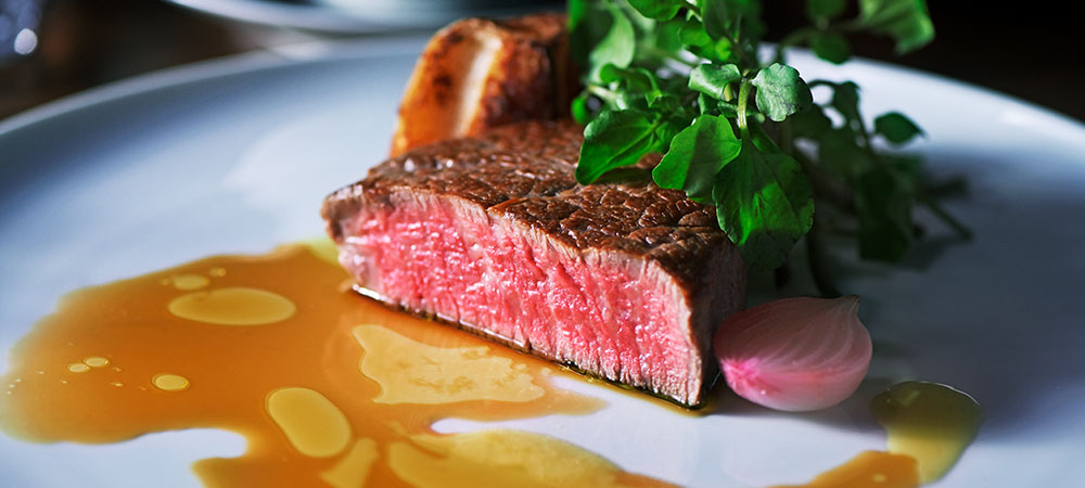 聖なる夜に、五感で味わう贅沢なひととき  鉄板焼きクリスマススペシャルコース