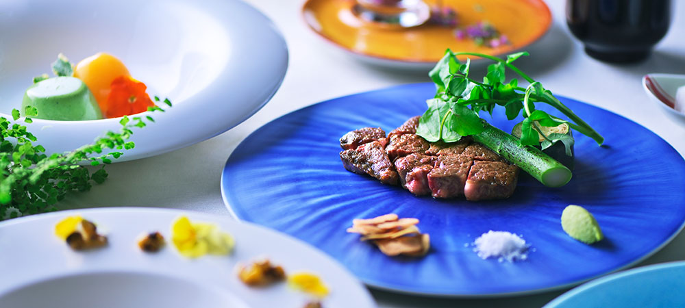 香りと音で楽しむ、初夏の鉄板焼きランチコース「青海 -OUMI-」