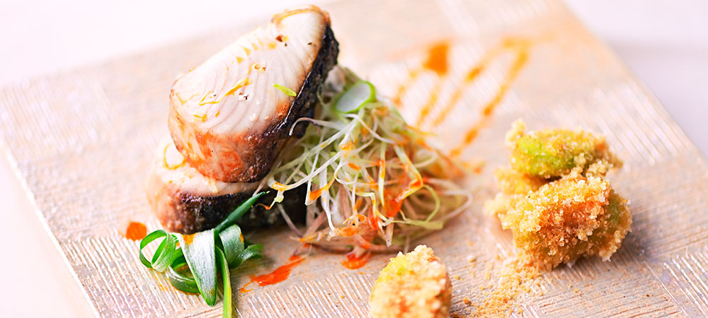 長崎の初夏の恵みを、天ぷらと寿司で繊細に仕立てた会席「橘 -TACHIBANA-」